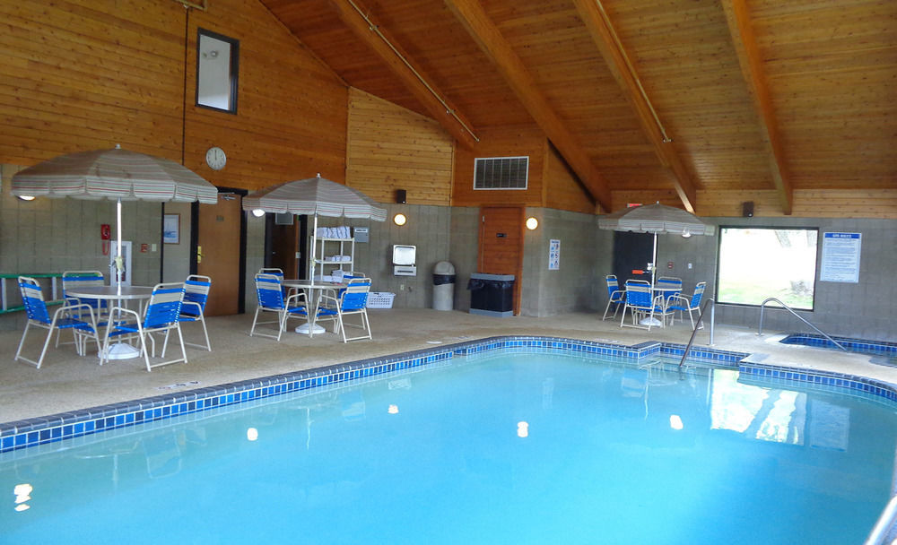 Americinn By Wyndham Lake City Exterior foto